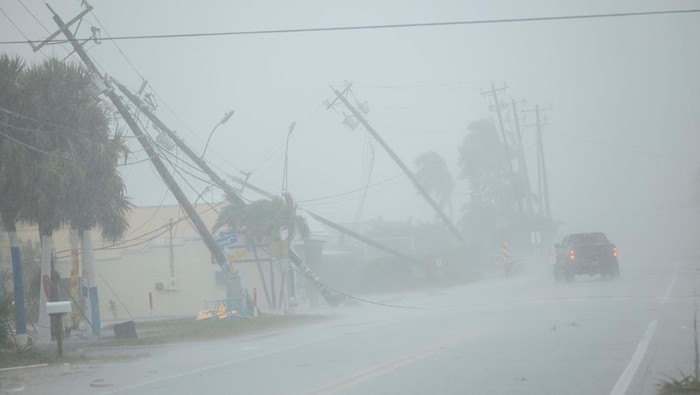 Tornado Devastasi Missouri dan Kentucky AS, 21 Orang Tewas dalam Bencana