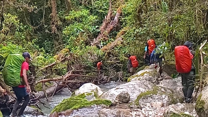 Tragedi Gunung Binaiya: Pendaki Bogor Hilang 22 Hari, Ditemukan Tewas dalam Kondisi Mengerikan