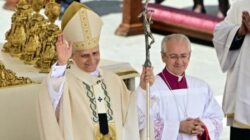 Resmi Dilantik, Paus Leo Marahkan Gereja Terpecah: Persatuan atau Kiamat?