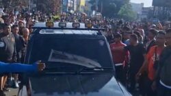 **Warga Depok Heboh, Mobil Masuk CFD Margonda Ditangkap dan Disoraki! Viral di Media Sosial**
