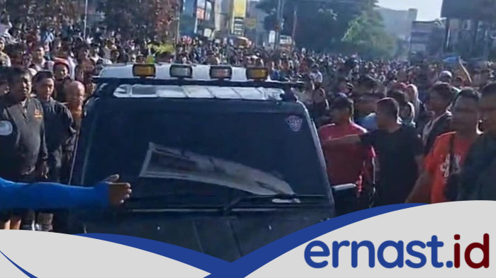 **Warga Depok Heboh, Mobil Masuk CFD Margonda Ditangkap dan Disoraki! Viral di Media Sosial**