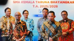 Kapolri Silaturahmi, Beri Motivasi untuk Siswa Terpilih SMA Kemala Taruna Bhayangkara – Update 1