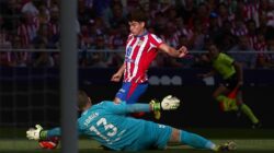 Julian Alvarez Menyelamatkan Atletico Dengan Brace, Real Betis Tumbang 1-4