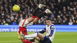 MU dan Tottenham Sama-sama Bapuk, Butuh Juara Liga Europa – Update 1