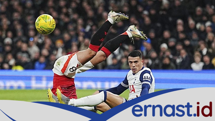 MU dan Tottenham Sama-sama Bapuk, Butuh Juara Liga Europa - Update 1