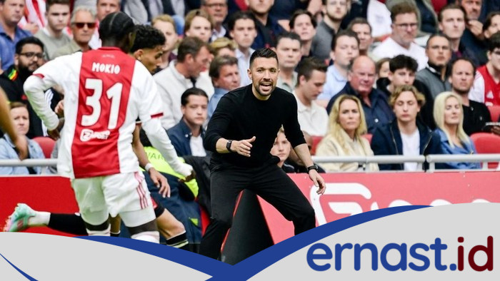 Dikaitkan dengan Roma. Eks Pelatih Ajax: Kita Lihat Nanti di Piala Champions!