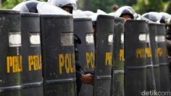 Aksi Demo Bersempak di Monas, 967 Personel Gabungan Siap Tanggap!