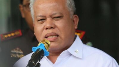 **Ditangkap Kejagung, Bos Sritex Tetap Diperiksa Intensif: Dalih Korupsi Kredit Bank?**