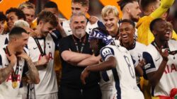 **Tottenham Berkibar di Liga Europa, Bale Puji Postecoglou**