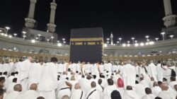 “Imbauan Berpakaian untuk Jemaah Haji selama di Tanah Suci, Cek di Sini! Ini 5 Alasan Pentingnya!”