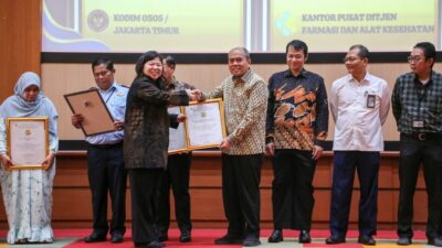 “Kemensos Raih Tiga Penghargaan di Ajang IKPA Award 2024, Kinerja Sosial Mengagumkan!”