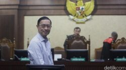 “Terkuak Ada iPad dan MacBook di Sel Tom Lembong:barang-barang Menteri yang Dituduh Korupsi Disita”