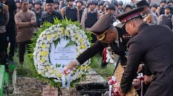 Kapolda Riau Beri Penghormatan Terakhir Anggota Tim Raga yang Wafat, Satu Hari Sebelum Peringatan Heroisme