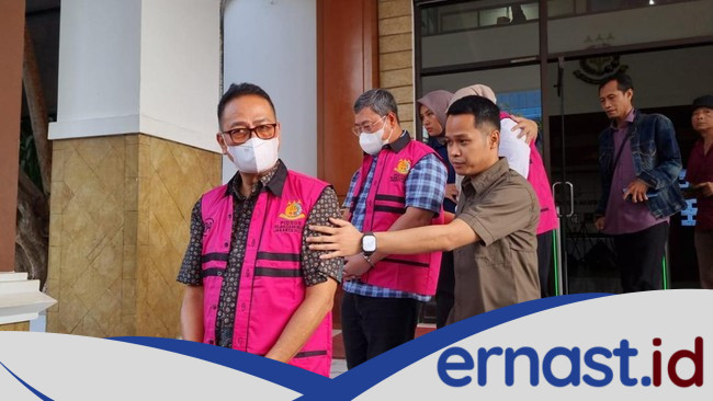 Dari Dirjen Kominfo ke Tersangka Korupsi PDNS: Menkomdigi Berbicara, Teknologi Terjungkal!