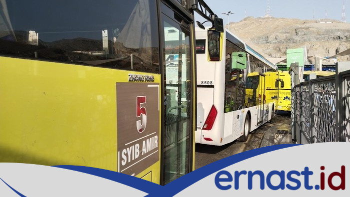 Operasi Bus Shalawat Terbatas, Jemaah Haji Diminta Jumatan di Dekat Hotel