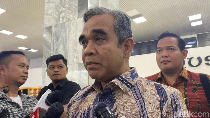 Ketua MPR Minta Ormas Meresahkan Ditertibkan: Ancaman Besar bagi Dunia Usaha