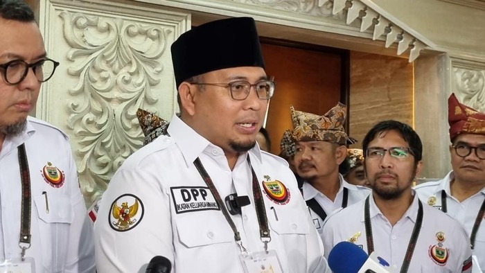 Andre Rosiade Undang Prabowo, Perkuat Peran Anak Muda di IKM 2025-2030