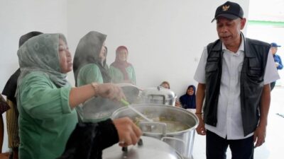“Gibran Bareng Wamensos Tinjau Kampung Nelayan: Transformasi Sejahtera di Indramyau!”