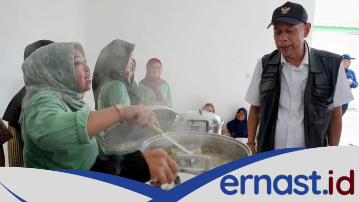 Wapres Gibran dan Wamensos Tinjau Relokasi Nelayan di Indramayu
