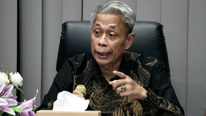 Wamensos Menyebut Keputusan Gelar Pahlawan Soeharto Ada di Istana: Apakah Ini Tanda Perubahan?