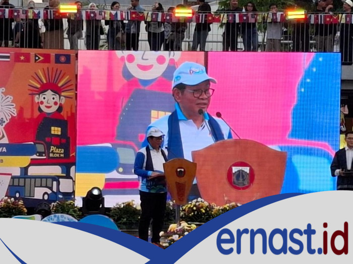 Pramono Ajak Warga Berdoa, Rancang Patung MH Thamrin Seuuuk Jenderal Sudirman!