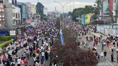 **Ramainya Car Free Day Depok, Warga Jadi ‘Tersesat’ Saat Jogging**