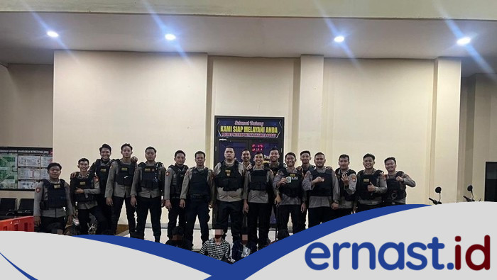 12 Pelajar Ditangkap Polisi di Jakpus, 8 Celurit Disita: Tawuran atau Konspirasi?