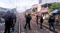 9 Punggawa Narkoba-Sajam Ditangkap di Kampung Bahari, Polisi Berhasil Gerebek Saat Malam