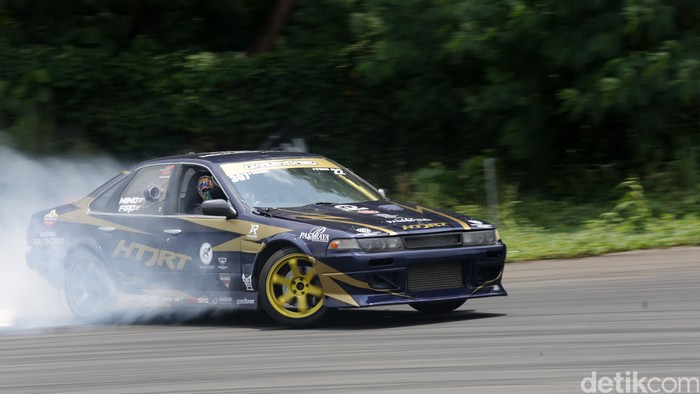 **Kata Siapa Drifting itu Sulit? Ini Cara Mudahnya dengan Teknik Profesional**
