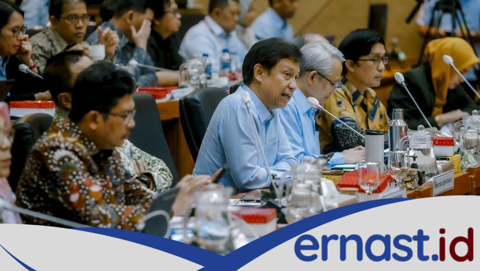 **Pernyataan Menkes Tentang Celana Jeans dan Kesehatan: Apa yang Sebenarnya Dikatakan?**
