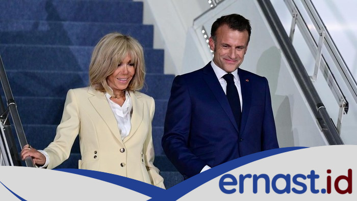 **Presiden Prancis Macron Tiba di Indonesia, Pujian untuk Keindahan Negeri Kita**
