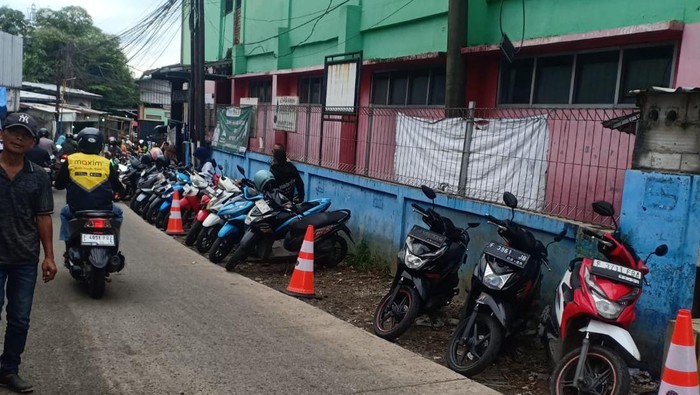 PKL dan Parkir Liar di Pasar Ciluar Bogor, Kenapa Masih Menjadi Masalah?