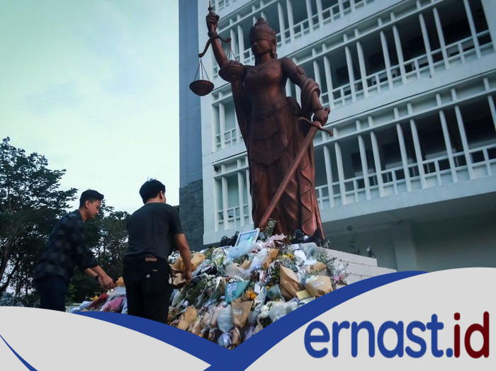 **Duka di Wisuda UGM: Mahasiswa Hukum Argo Ericko Tragis Tewas Ditabrak BMW Mahasiswa FEB**