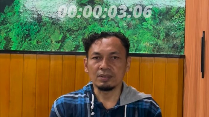**Pria Promosikan Jalur Pendakian Ilegal ke Salak, Diminta Maaf oleh TNGHS**