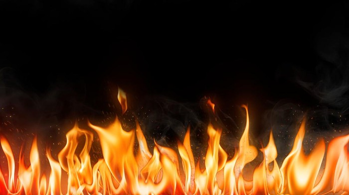 Bus Pariwisata Terbakar di Tol Cikampek, Cerita Selamat yang Menakjubkan!