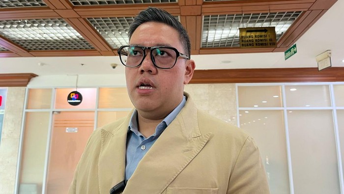 Legislator Minta Pemerintah Turun Tangan, Mahasiswa RI di Harvard Terancam
