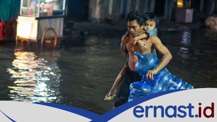 Banjir Rob Menerjang 2 RT di Penjaringan, Ketinggian Air 55 Cm