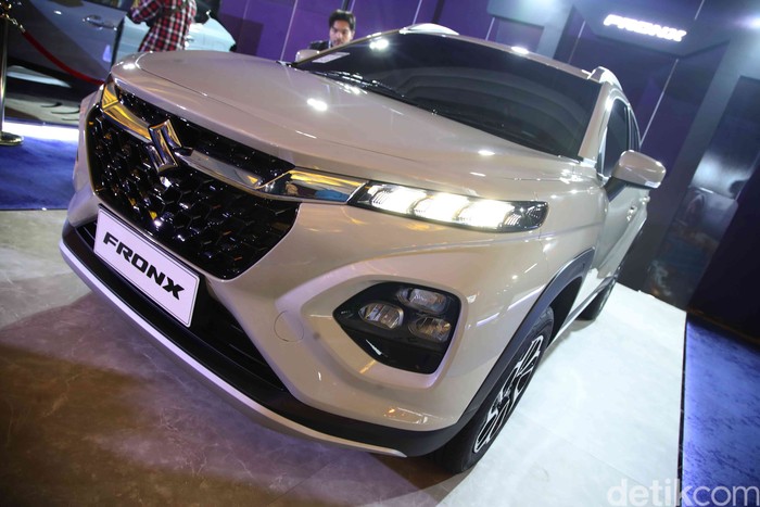 Bedah Eksterior Suzuki Fronx, Lebih Ringkas dari Raize-Rocky.