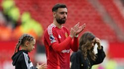 “Bruno Fernandes: Amorim Konfirmasi Bertahan di MU, Fans Meradang!”