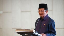 “Menag Ungkap Arahan Prabowo ke Amirulhaj: Kunci Sukses Haji atau Krisis Kebijakan?”