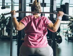 “Terlalu Cepat Kurus? Ahli Gizi Ingatkan Risiko Fatal, Mitra Diet Sehat Wajib Baca!” #DietSehat #Kesehatan