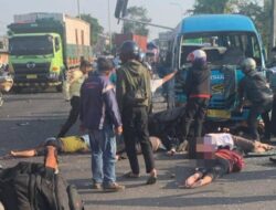 **Penampakan Kecelakaan Maut di Pasuruan, Korban Bergelimpangan di Jalan** – Tragedi Tak Terduga di Jalan Raya | #KecelakaanPasuruan #BencanaJalan