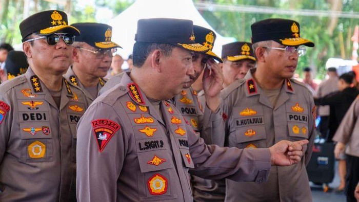 Kapolri Turun Tangan, Panen Raya Jagung Kalbar Sukses!