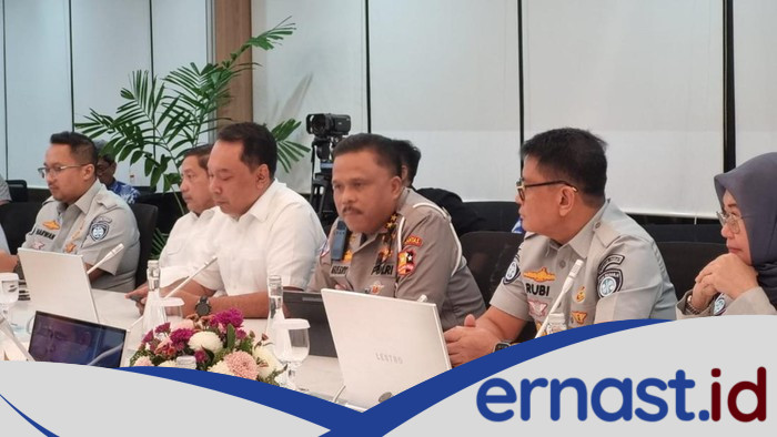 Dari Overload ke Zero Over: Kakorlantas Bersama Pakar Ciptakan Perubahan dalam Lalu Lintas