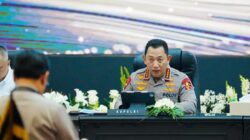 Seskab Teddy Bantah Isu Liar Kapolri Akan Diganti, Ini Fakta yang Harus Diketahui!