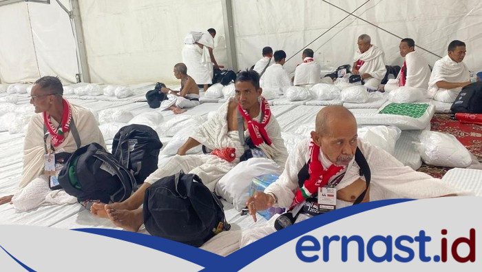**Jemaah Haji Siap Laksanakan Wukuf di Arafah, Hari Bersejarah untuk Jutaan Umat**