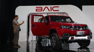 Harga BJ40 Plus Plung, Fitur Justru Naik!