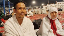 Suami-Istri NTB: 13 Tahun Menanti, Wukuf Haji Akhirnya Lancar!