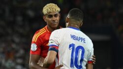 [Spanyol Menaklukkan Prancis: Lamine Yamal Atasi Mbappe 6 kali! Ini Cara Mereka Melakukannya!]