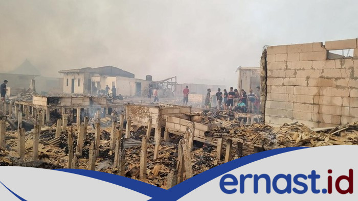 Asap Belum Hilang, Damkar Tetap Pendingin Kebakaran di Penjaringan, Warga Masih Gelisah